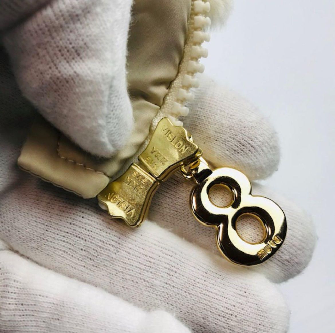 メタル8ジッププル付き