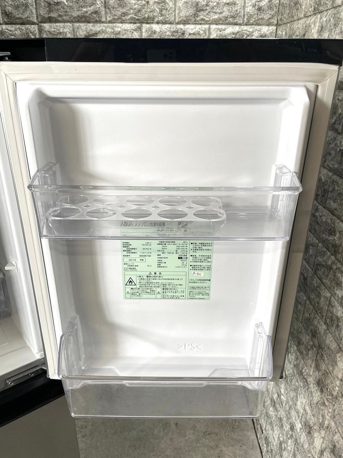 大阪送料無料☆3か月保障付き☆冷蔵庫☆2019年☆アクア☆2ドア☆AQR