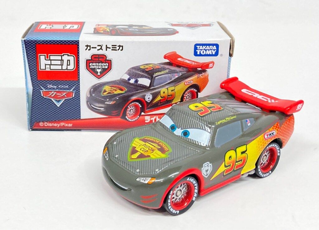 タカラトミー カーズ トミカ ライトニング・マックィーン カーボン