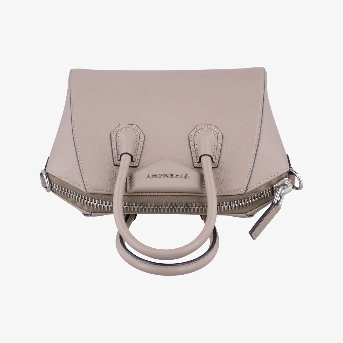 ジバンシーGivenchyアンティゴナ ベージュ