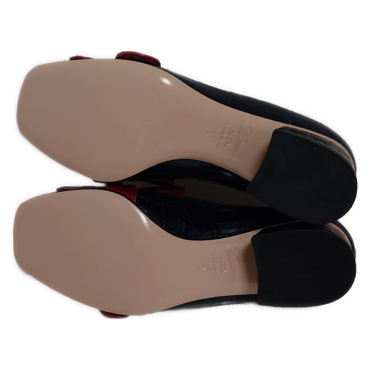 絶対にお買得!  グッチ パンプス レディース - ダークネイビー×レッド 型押し加工 フリンジ ダブルG イニシャル刻印 ネーム刻印 オーダーメイド 発展