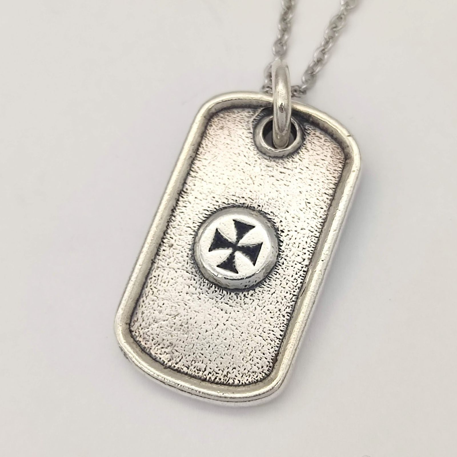 アクセサリー TRAVIS WALKER MALIBU CROSS DOG TAG アクセサリー TRAVIS WALKER MALIBU CROSS DOG TAG MALIBU CROSS DOG