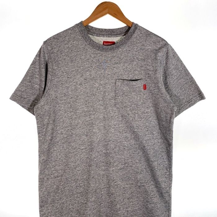Supreme ポケット付き Tシャツ ダークグレー ストリート Supreme ポケット付き Tシャツ ダークグレー ストリート - メルカリ