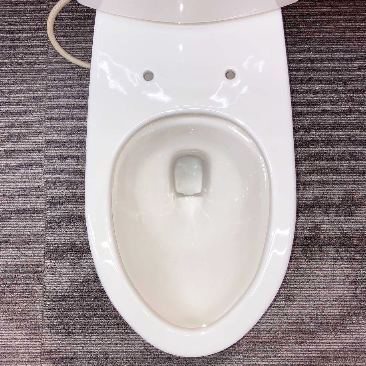 中古　TOTO　トイレ便器　洋式便器+タンク Yahoo!オークション - TOTOトイレ便器(床下排水) 洋式便器と三角
