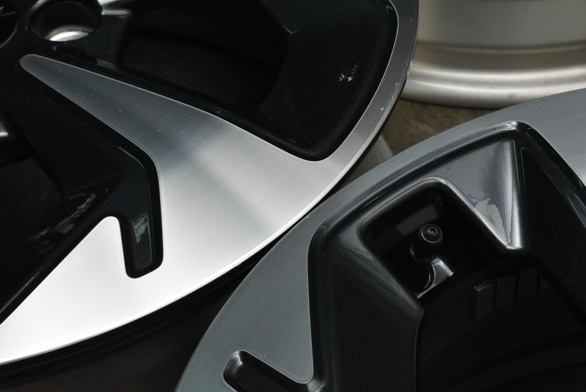 新型スイフト(ハイブリットMZ)タイヤホイールセット【美品】 新車外し品】スズキ スイフト ハイブリッド MZ 純正 16in 6J +45