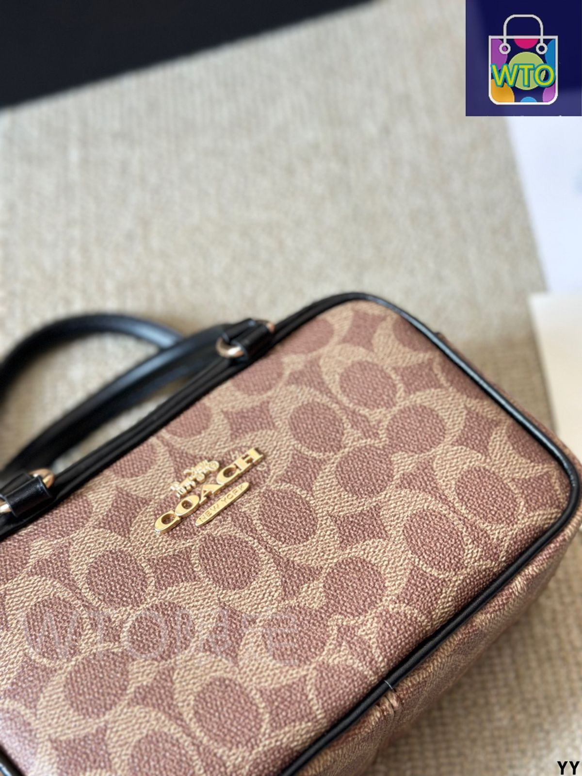 手首バッグ ショルダーバッグ