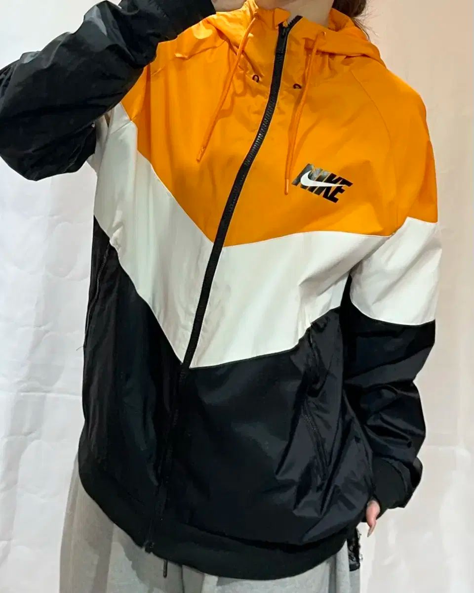 Nike ナイキ スポーツウエア ビッグロゴ ワンドランナー ウインドブレーカー