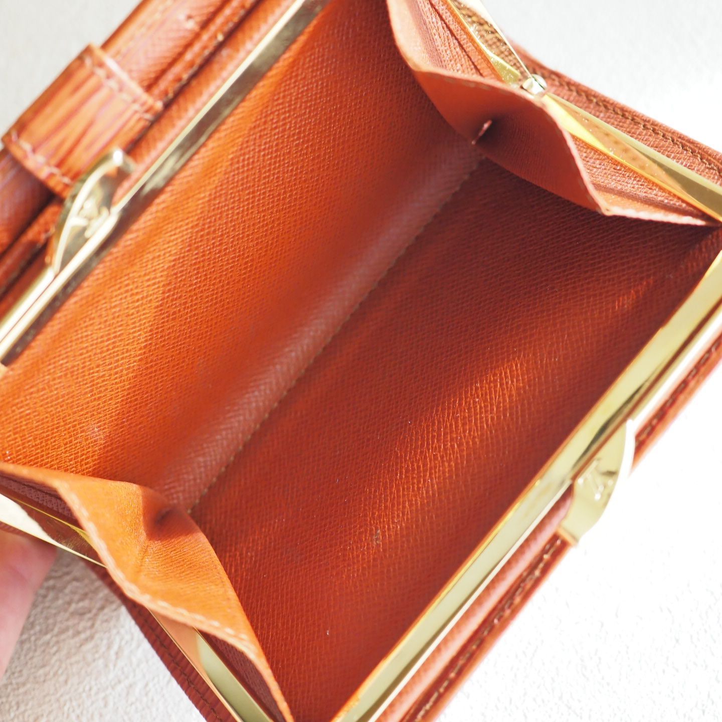 ルイヴィトン エピ ノワール ポルトフォイユ ヴィエノワ 二つ折り財布 がま口 良品☆ ルイヴィトン LOUIS VUITTON エピ ポルトフォイユ