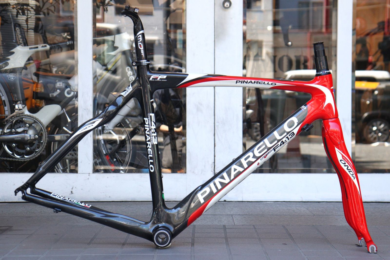 ピナレロ PINARELLO F4:13 FP 460sサイズ カーボン ロードバイク