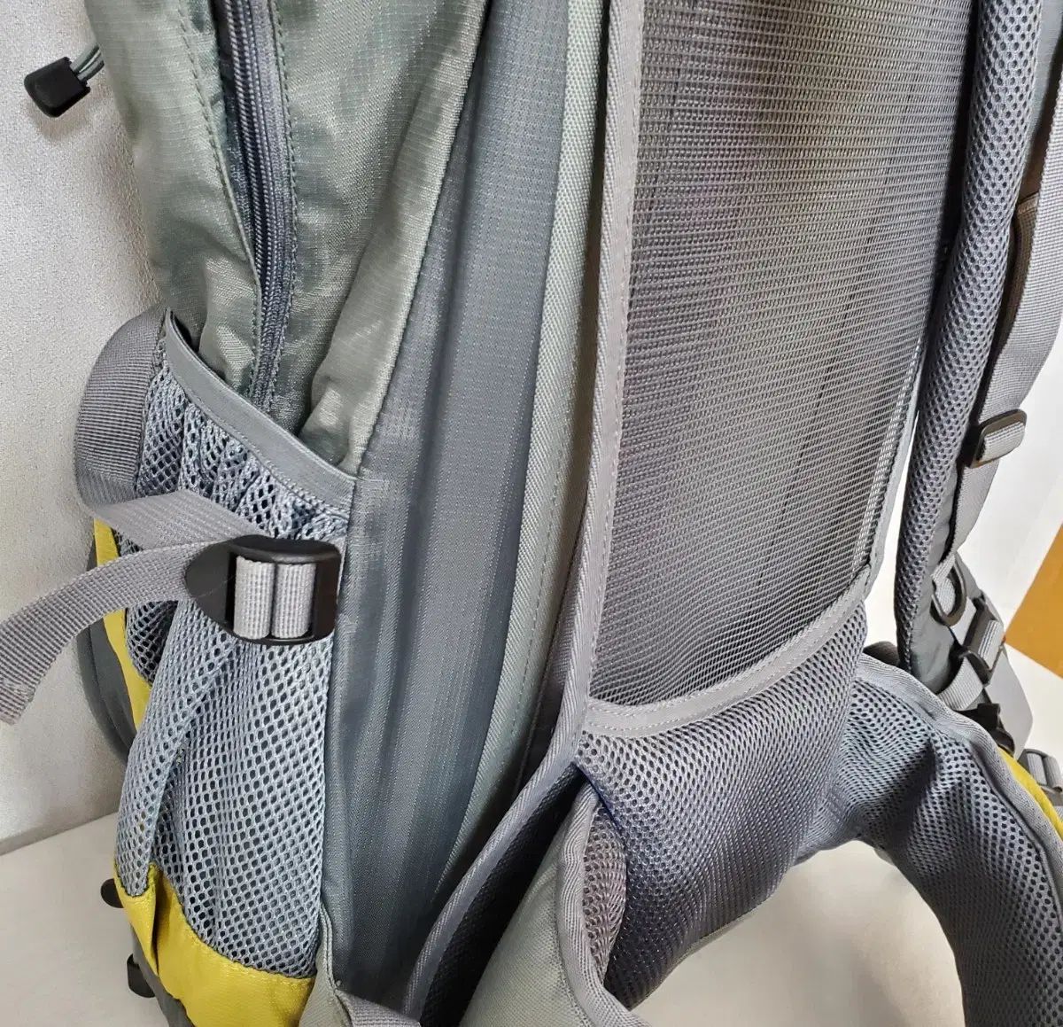 登山リュック 42L