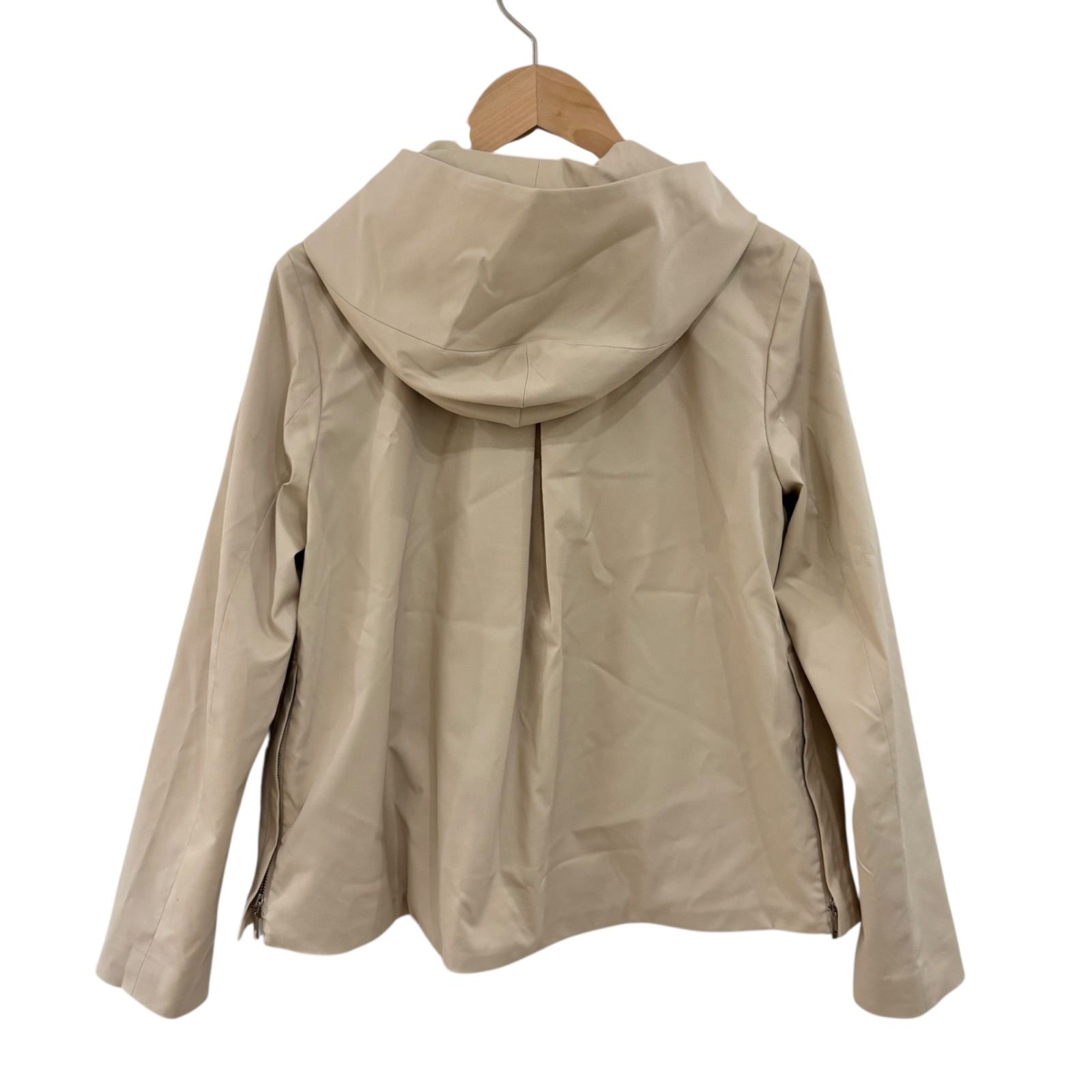 12日までセール】新品 UNTITLED アンタイトル ベージュ ブルゾン