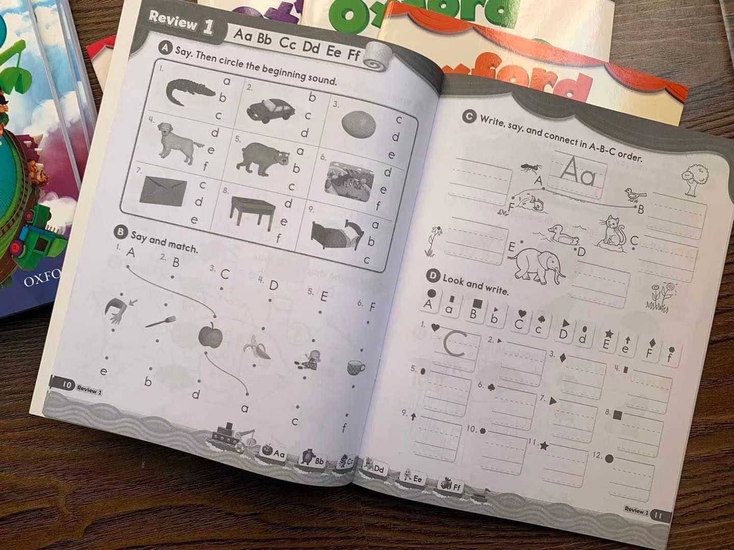 Oxford Phonics World 4 英語教材 2冊セット - 洋書