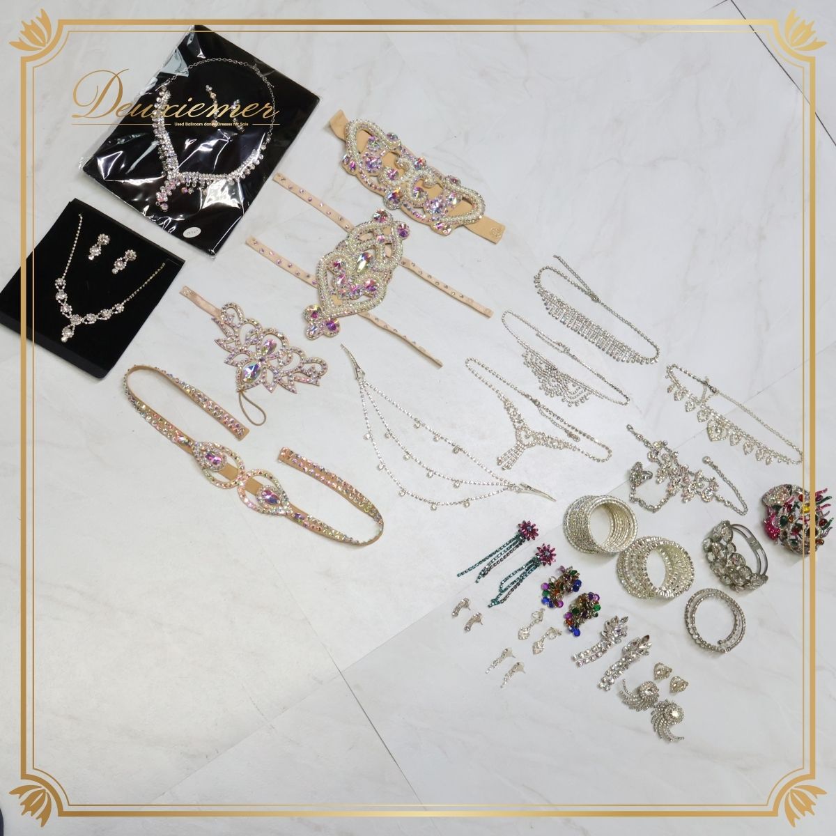 ベリーダンス衣装 小物 全27点 セット ブレスレット ネックレス ピアス イヤリング アクセサリー シルバー レディース 女性用 アクセ ダンス小物 ダンス キラキラ ゴールド エレガント ゴージャス かわいい きれいめ 派手 映え