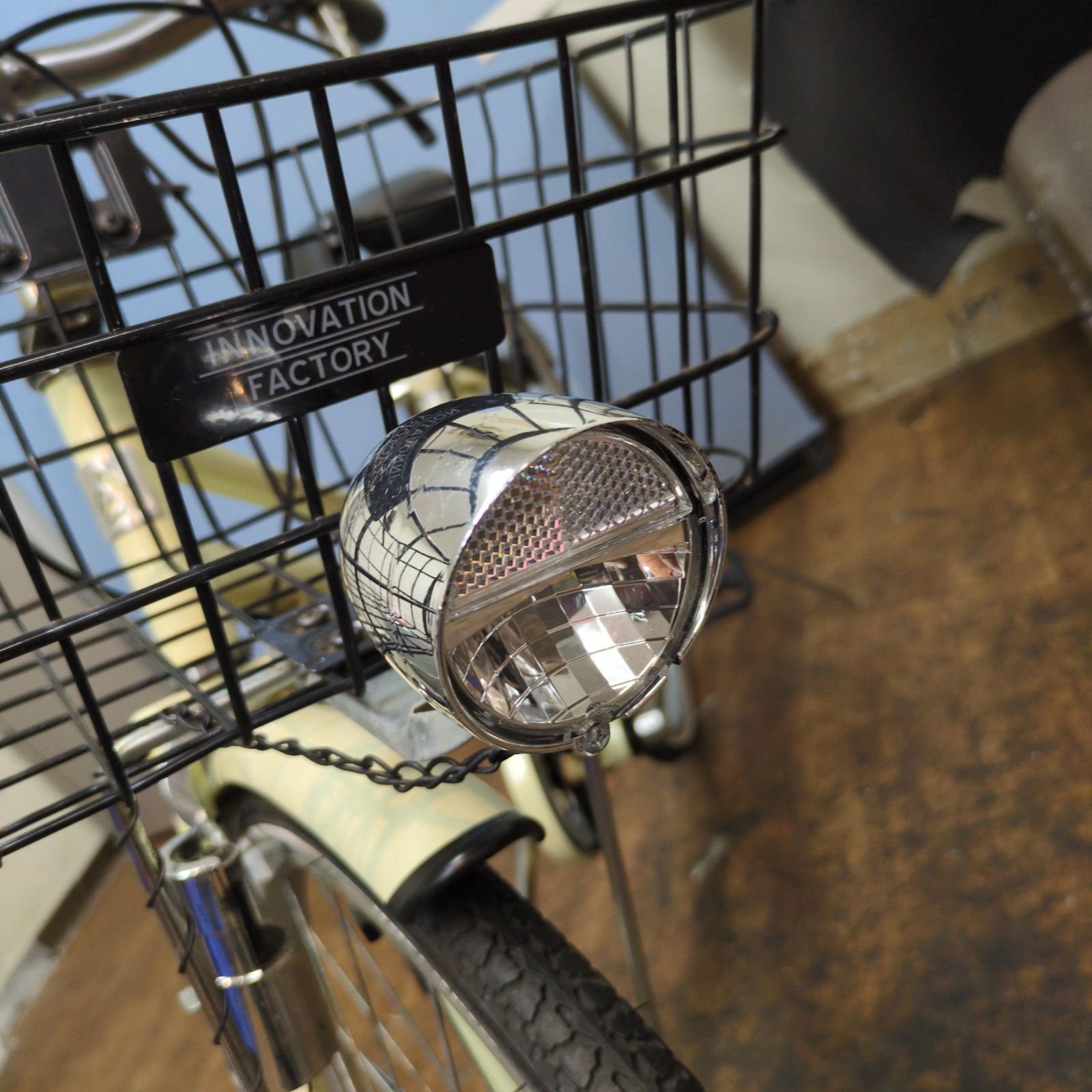 J330 ☆多少サビキズ使用感有り☆軽快自転車☆INNOVATION FACTORY☆LED