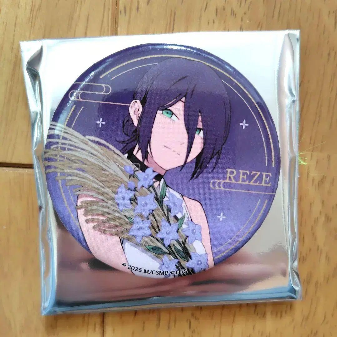 チェンソーマン レゼ キーホルダー 缶バッジ