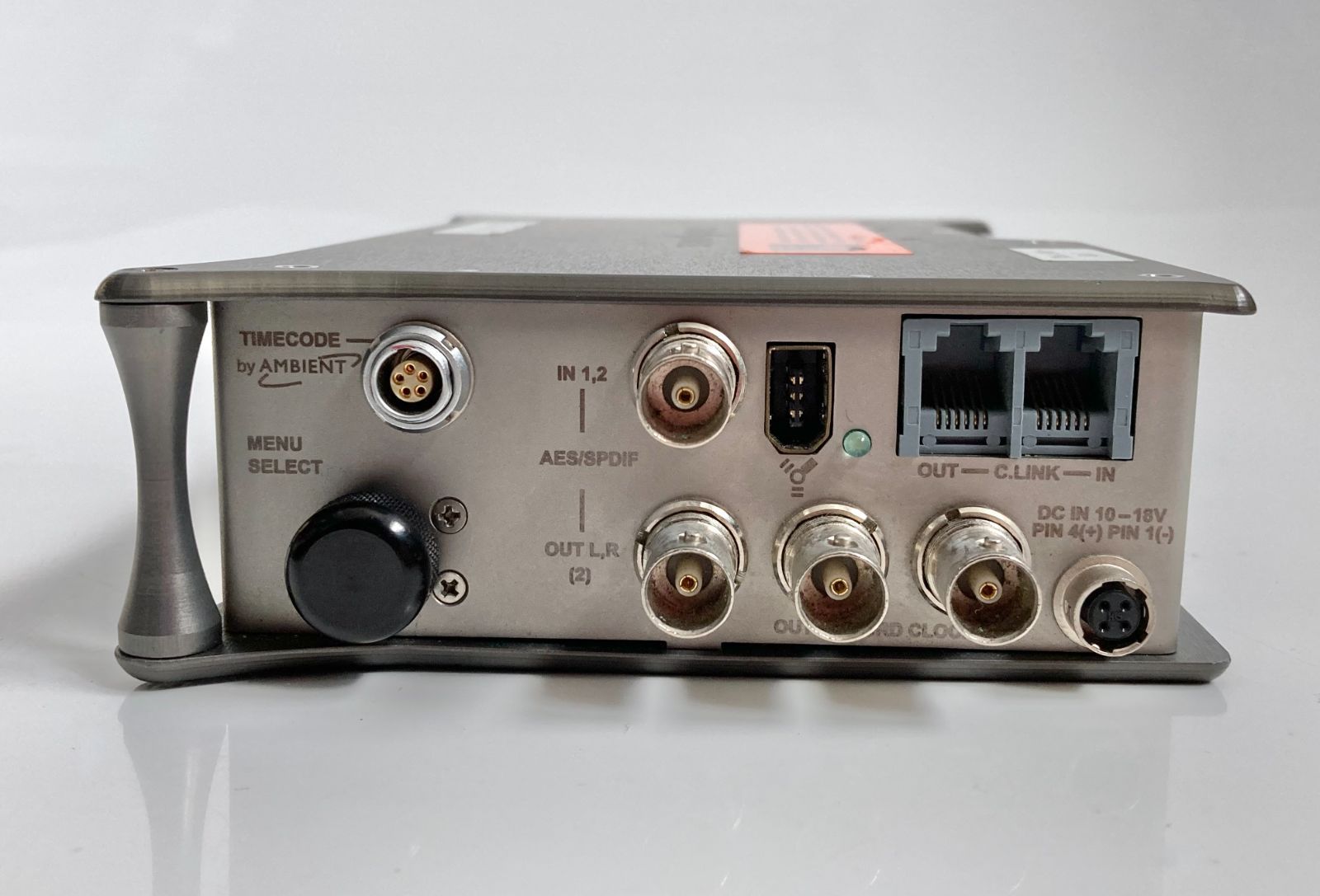 702T