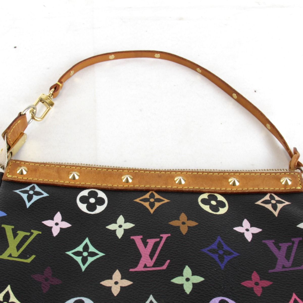 アクセソワール ハイブランド