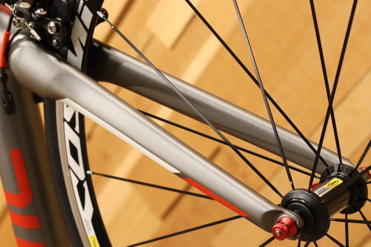 ひ*し様 BMC team machine SLR02 MAVICカーボンホイー ひ*し様 BMC