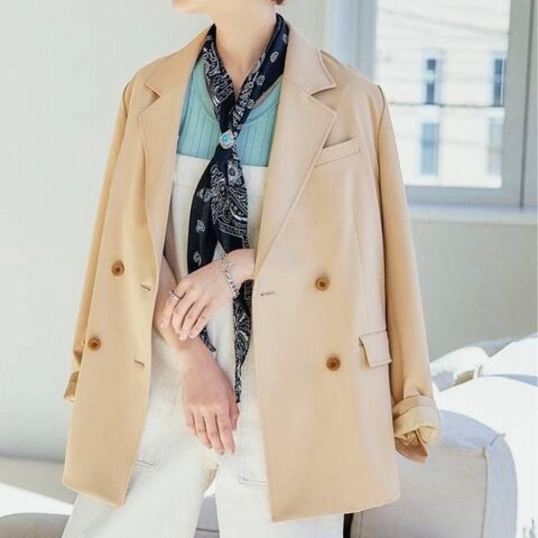 美品　Spick&Span ライトダブルブレストジャケット　ベージュ　38 極美品✨】Spick&Span ライトダブルブレストジャケット ベージュ 38