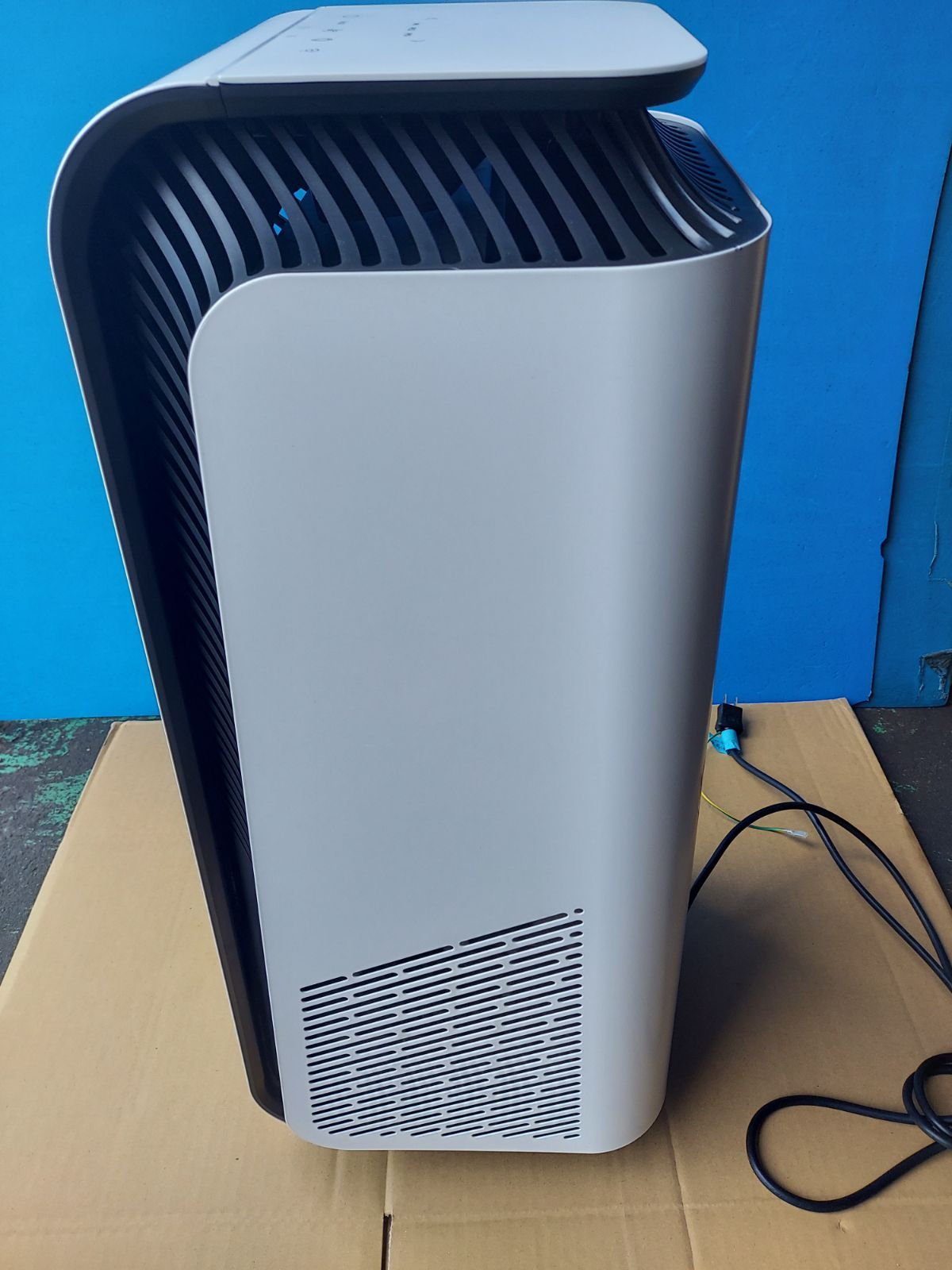 ブルーエア Blueair 7440i 空気清浄機 新品の替えフィルター付き ブルーエア Blueair 7440i 空気清浄機 新品の替えフィルター付き