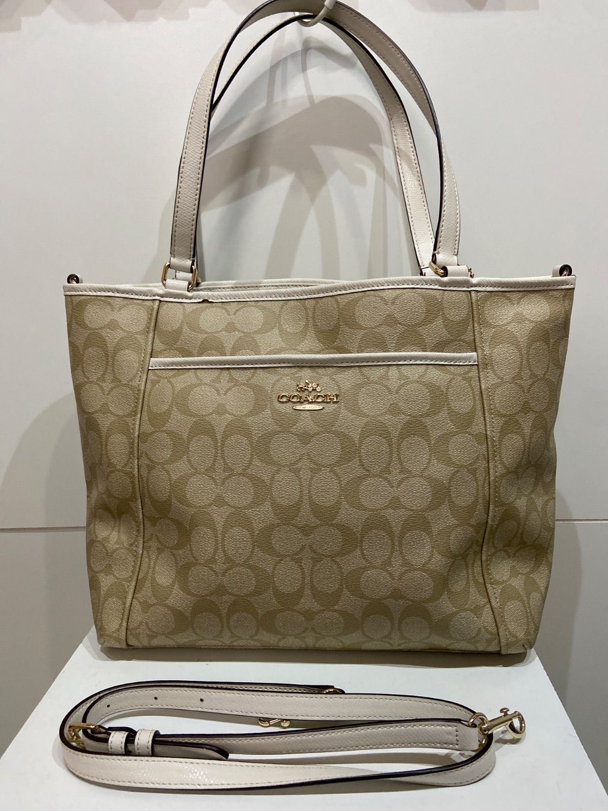 【COACH■現行完売品■未使用級】トートバッグ　2way　シグネチャー　ロゴ 美品】COACH コーチ シグネチャー 2way トートバッグ ショルダー