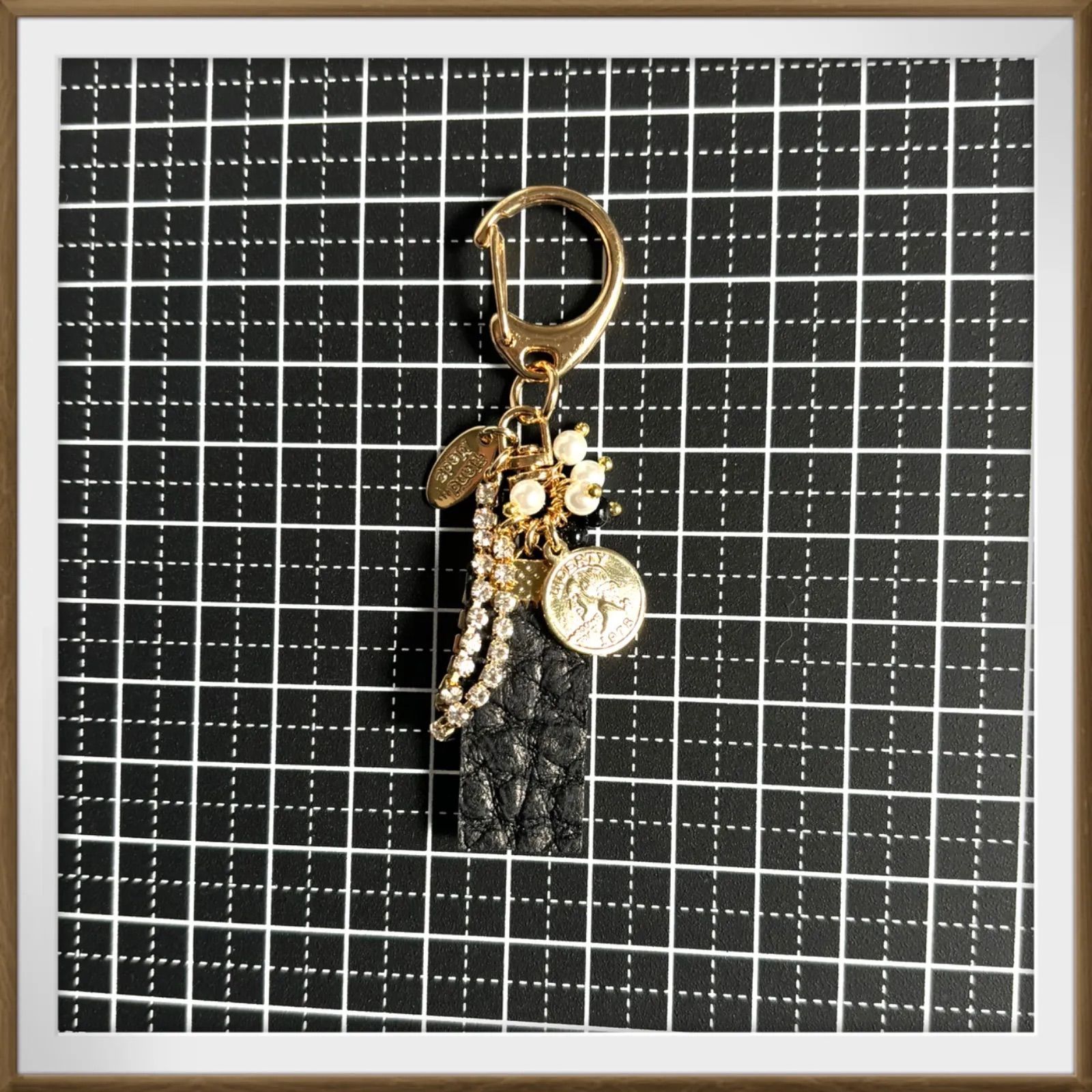 N.22 コインチャーム ハンドメイドバッグチャーム じゃらじゃら