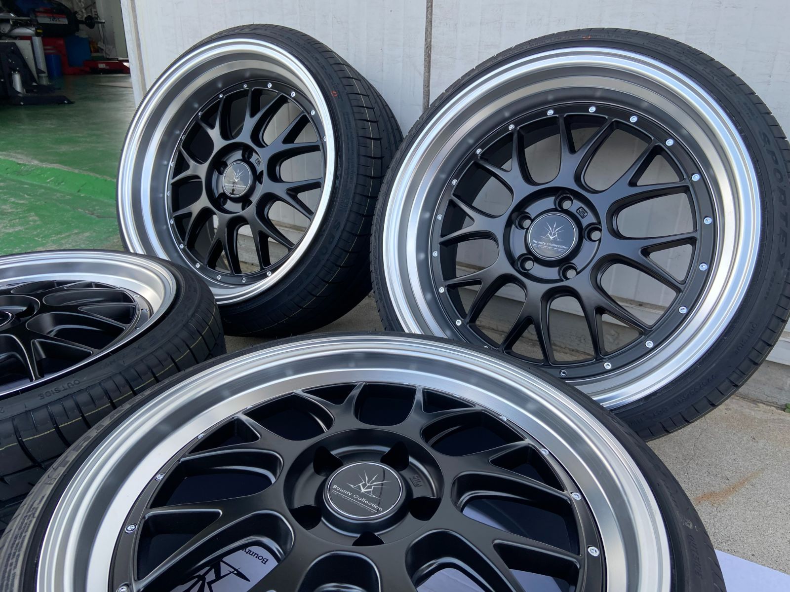 V50 フーガ
