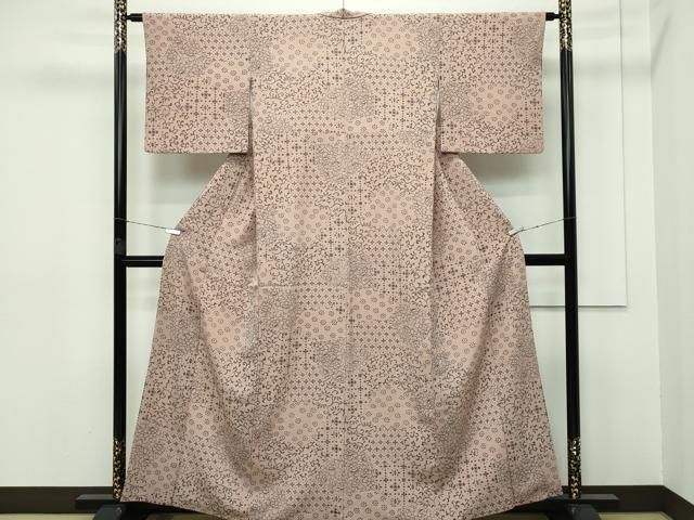 平和屋本店□極上 洗える最高級着物 ＜英＞はなぶさ謹製 小紋 牡丹唐草