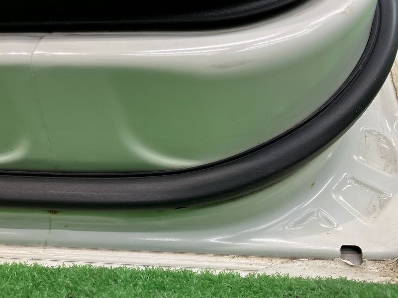 フィットシャトル GG8 左リアドア 15X Lパッケージ 4WD アサヒ M2L3  