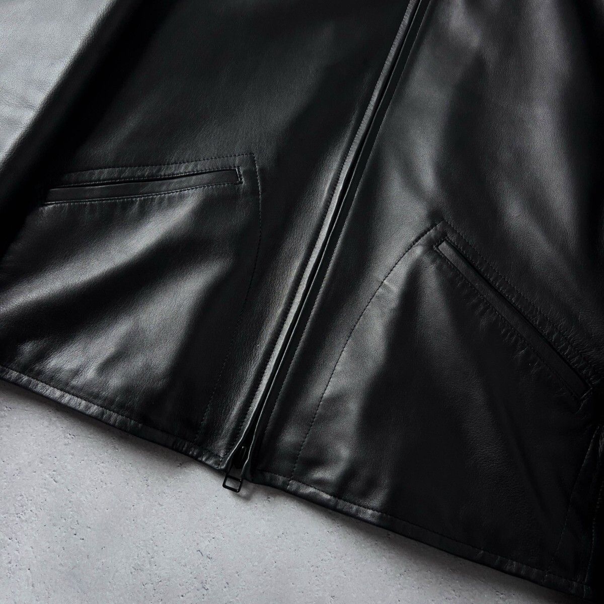 未使用級 2024AW AMPLIATE アンプリアーテ 中綿 キルティング 本革 羊  