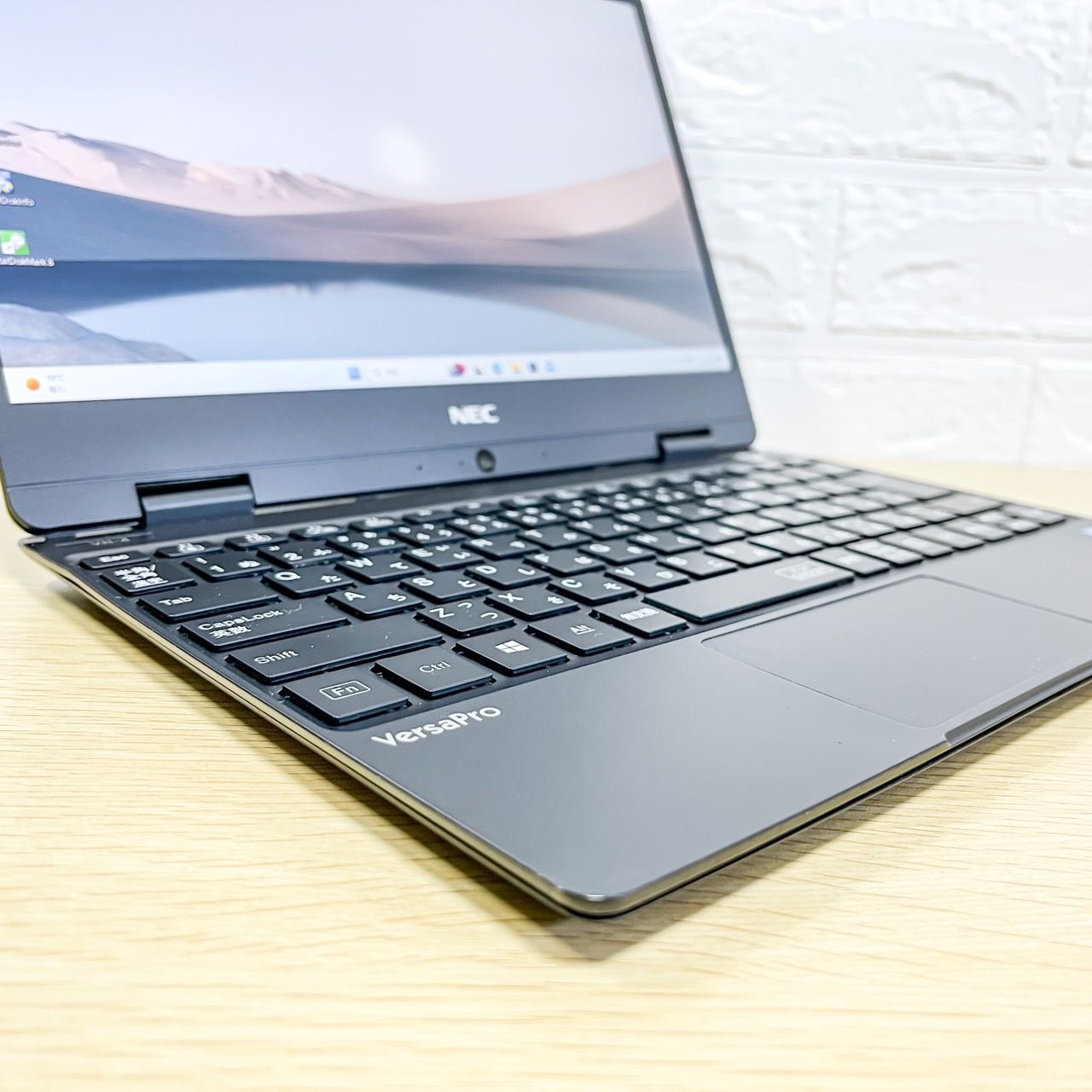 新品SSDに交換済み】NEC VersaPro VKT13/H-4 Core-i5 8200Y
