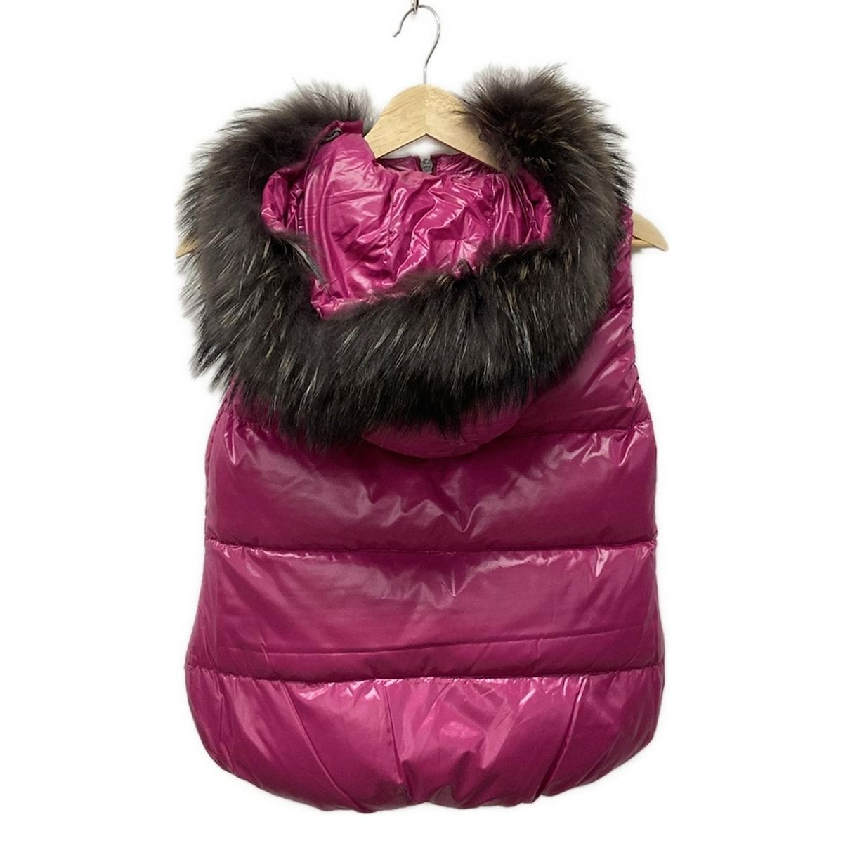 DUVETICA（デュベティカ）GOCCIAダウンベスト　アローズ別注　ネイビー UNITED ARROWS（ユナイテッドアローズ）の「＜DUVETICA(デュベティカ