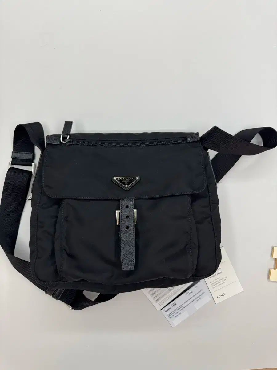 PRADA プラダ ベラ ナイロン クロスバック ブラック