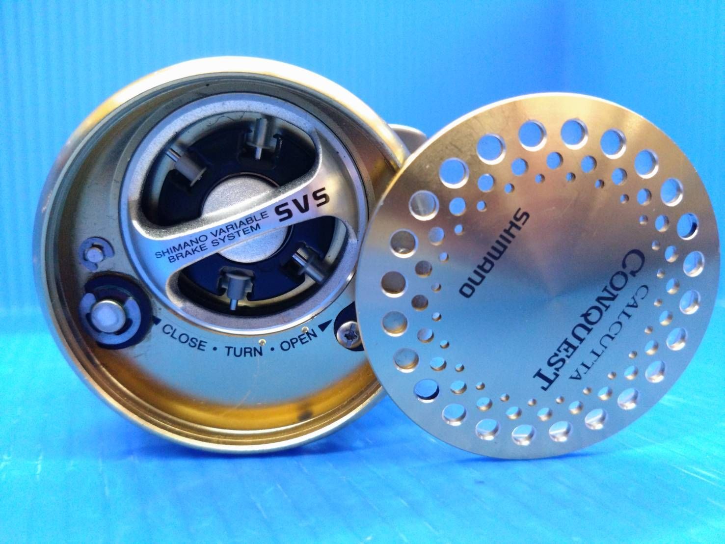 カルカッタコンクエスト100 右ハンドル SHIMANO 14カルカッタコン