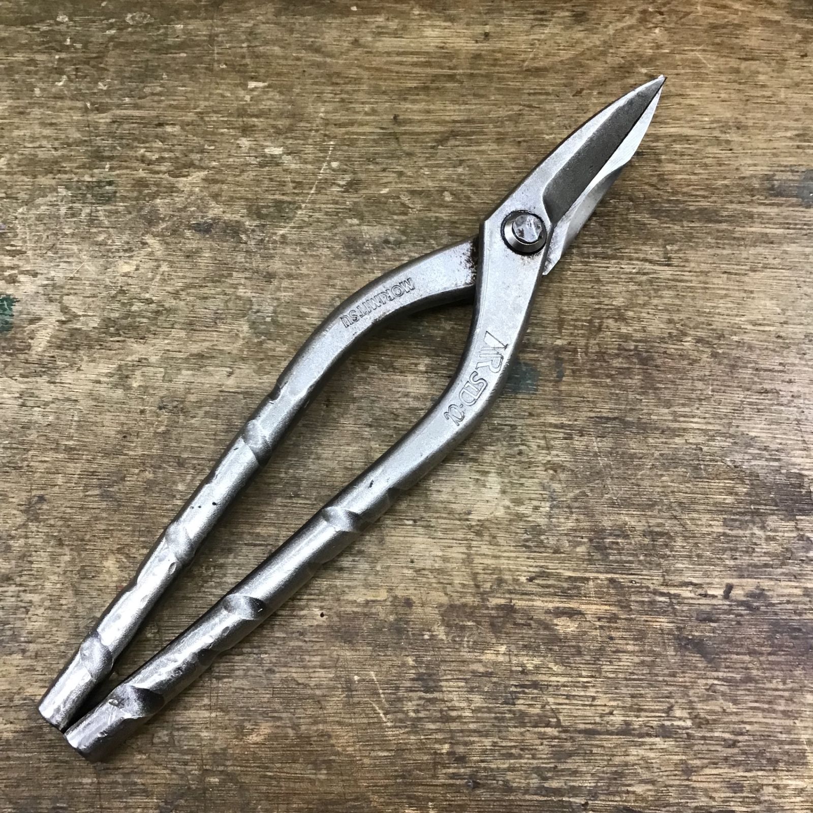 盛光 本職板金鋏 SLDトルネード柳刃240mm 【品番:HSLD 盛光 本職板金鋏 SLDトルネード柳刃240mm 【品番:HSLD