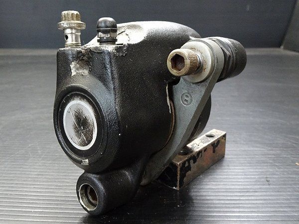 分解洗浄済 ♪ ハーレー エボ FLHTC1340 純正 フロントブレーキキャリパー 右 ♪ HD-AA-015