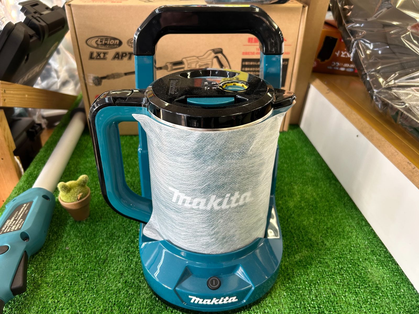 展示品 マキタ 充電式ケトル 本体のみ KT360DZ 18V 18V→36V
