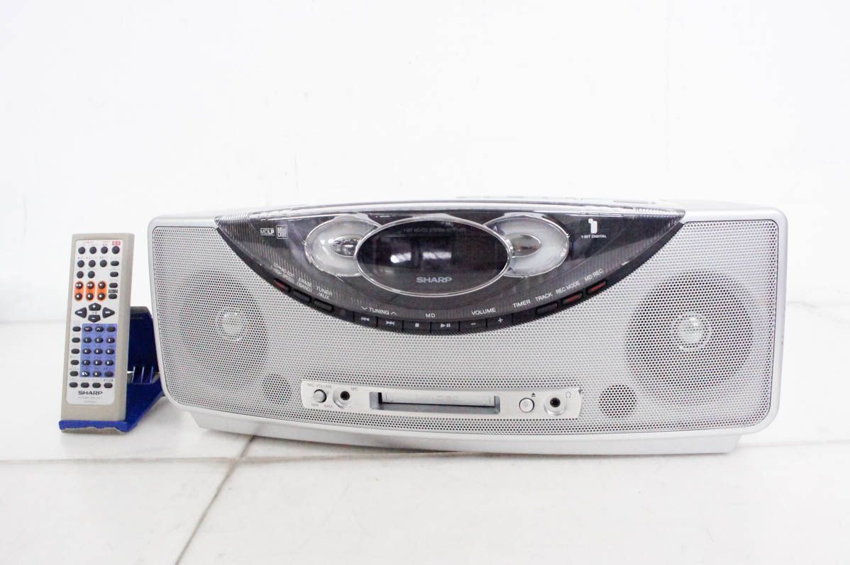 ラジオ・コンポ Victor RD-M8-W Victor RD-M8-W CDポータブルシステム JVC RD-M8 Victor CDラジオ RD