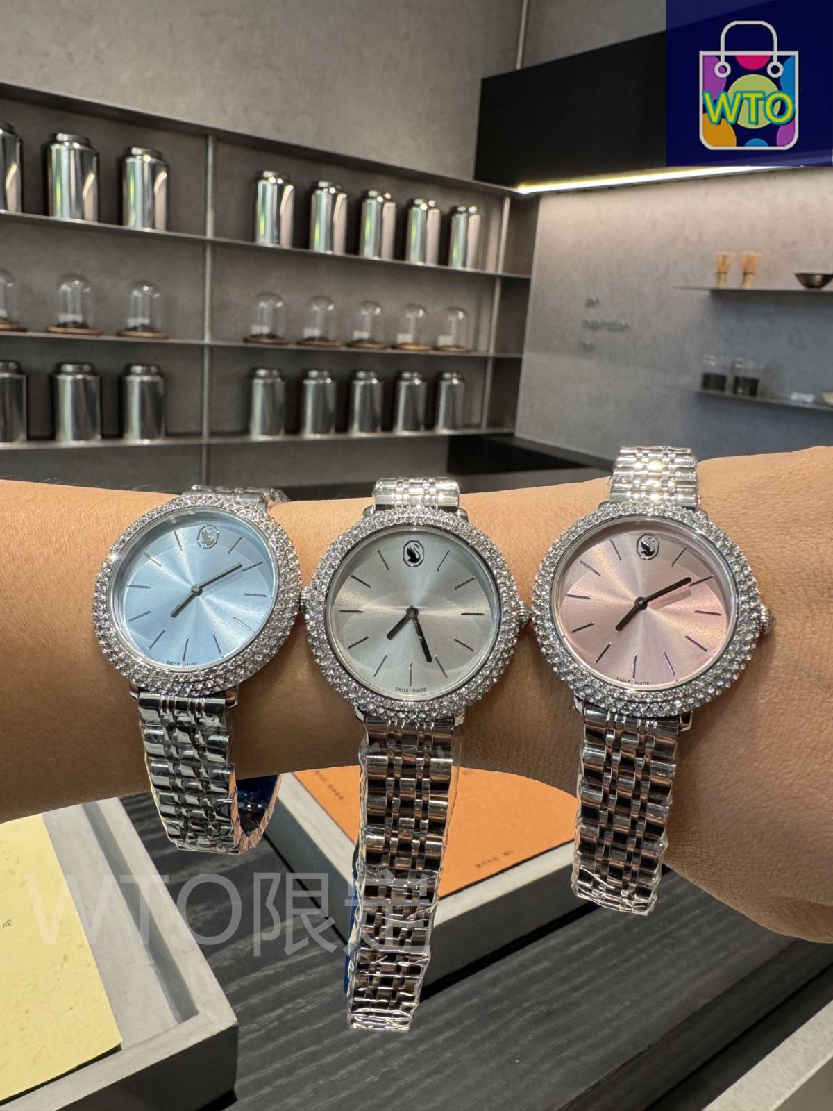 ⭐SWAROVSKI⭐時計⭐ 今日特価】SWAROVSKI スワロフスキー ダイヤモンド時計 きらめく