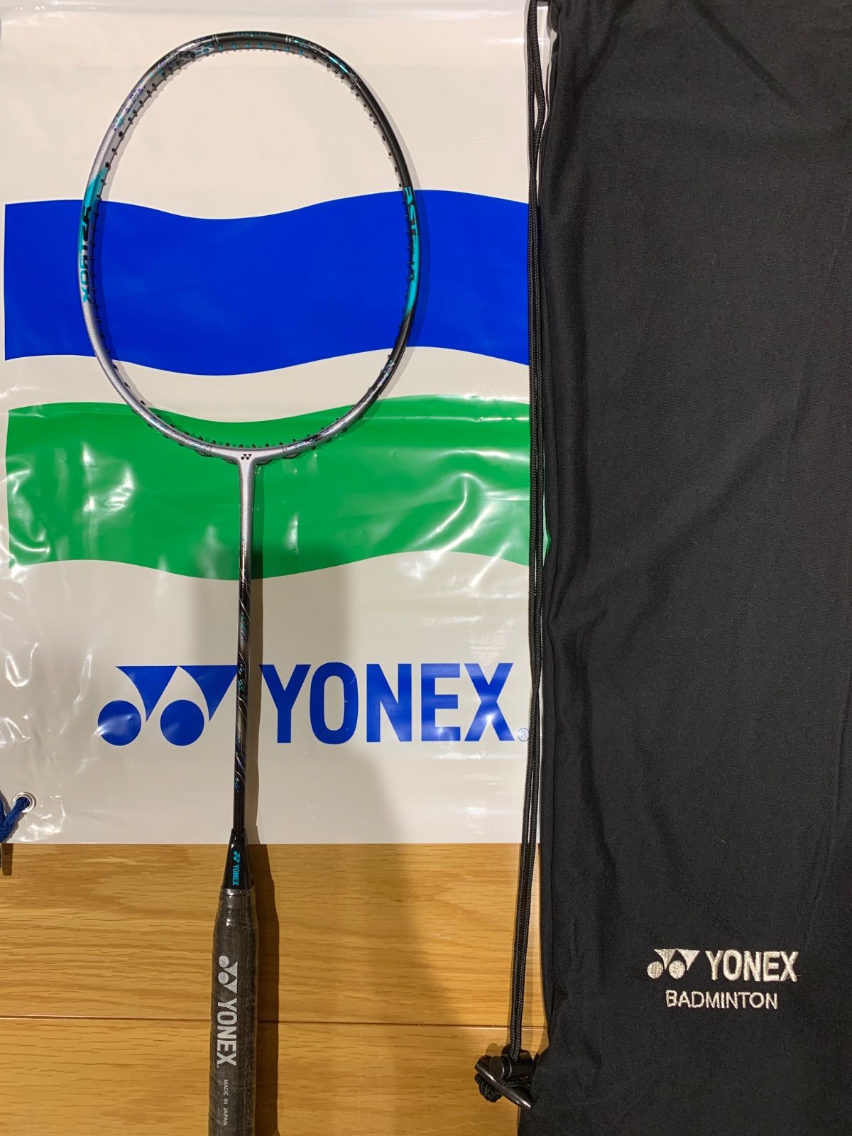 ASTROX 88D PRO バドミントンラケット　ジャンク　4UG5 楽天市場】指定ガット代・張代無料! ヨネックス バドミントンラケット