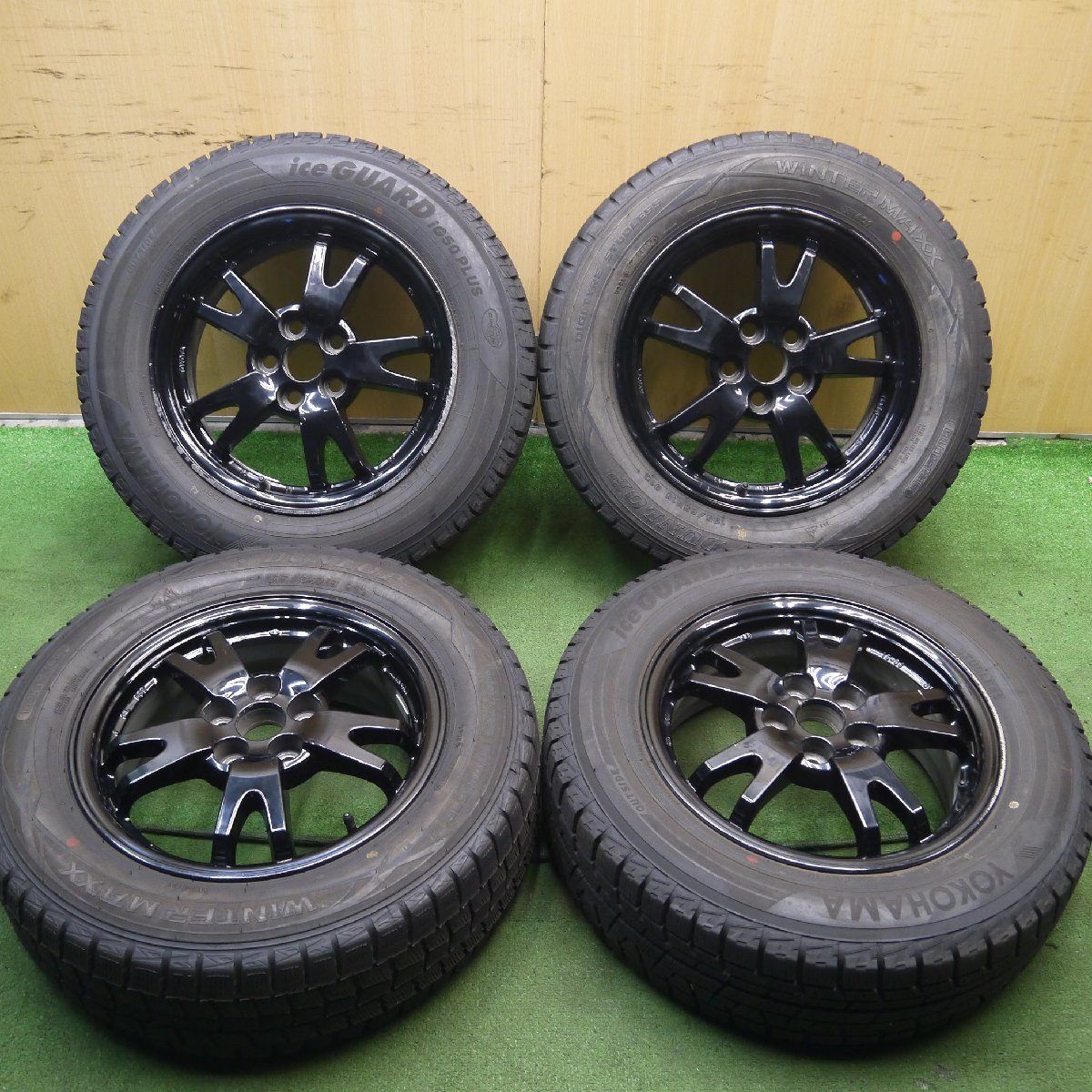 プリウス30系 195/65/15スタッドレス