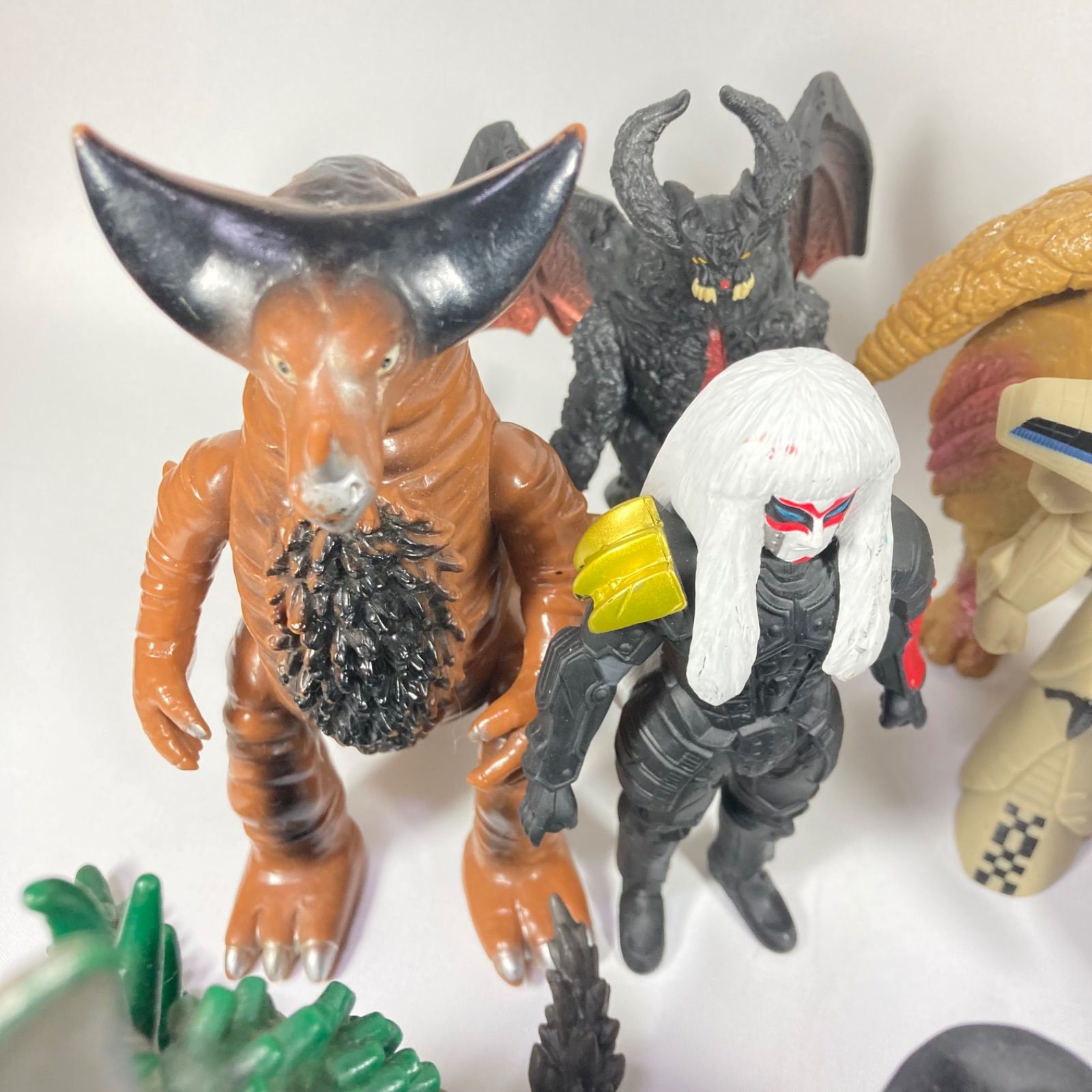 ウルトラマン ソフビ フィギュア まとめ売り - メルカリ