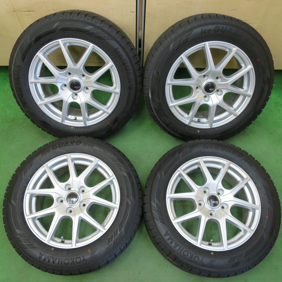 超バリ溝 23年 キレイ ほぼ10分 スタッドレス 205|60R16 ヨコハマ アイスガード iG60 SPORT DAISY スポルト デイジー 16インチ PCD114.3|5H 5042304イス