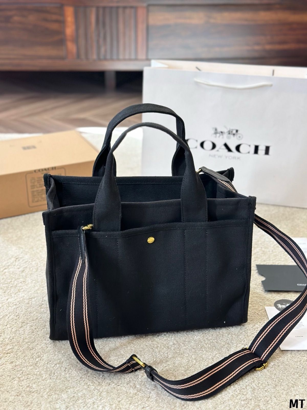 【新品未使用】COACH トートバッグ 34 カーゴ タグ付き