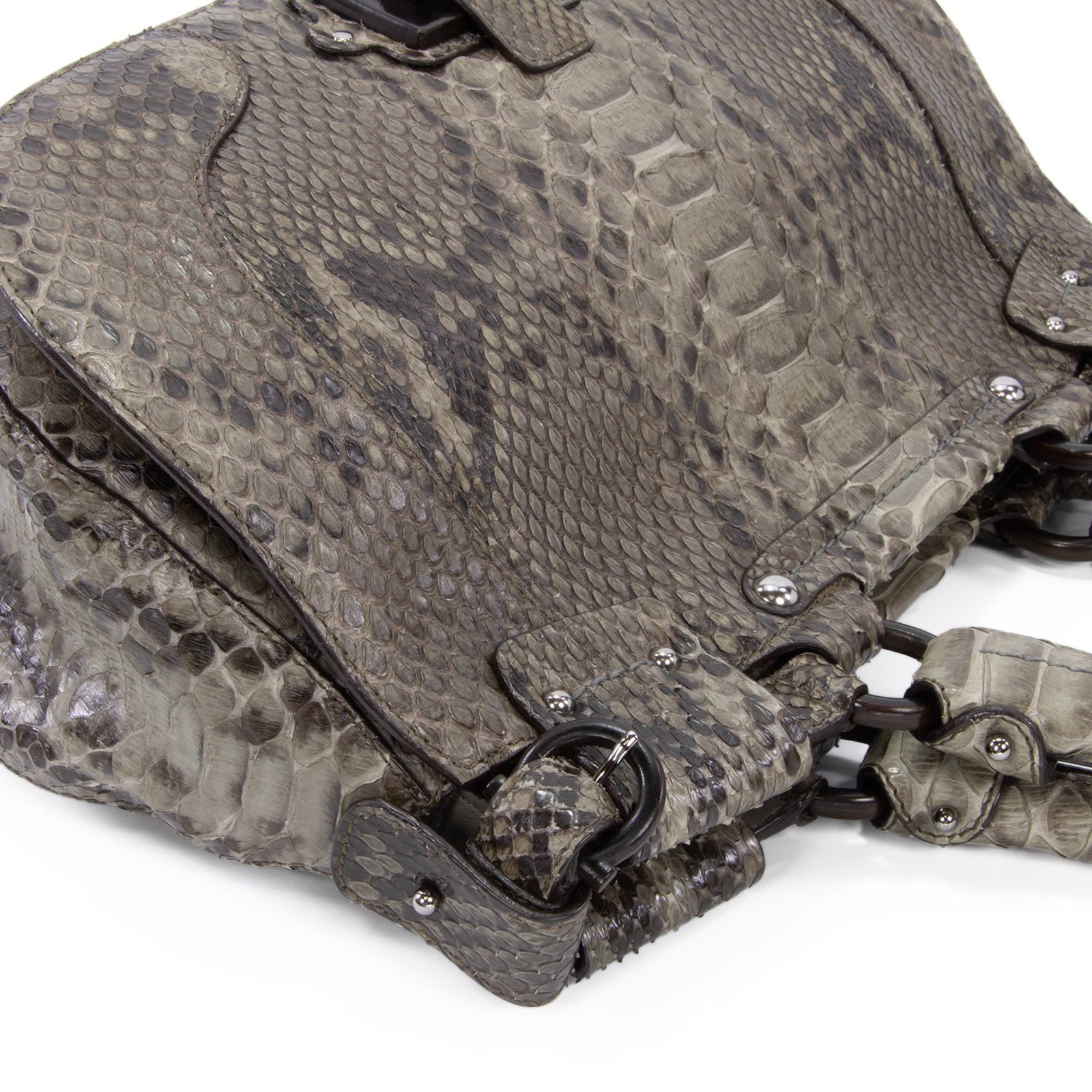 本物 送料無料 フェラガモ ハンドバッグ レディース パイソン