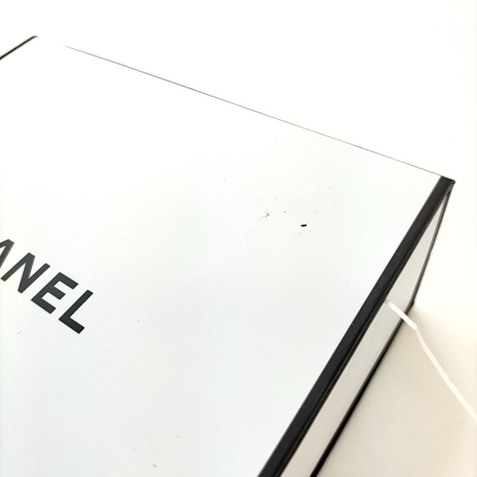 CHANEL Y 48 A 1 12 g LES 4 ROUGES YEUX ET JOUES シャネル レ キャトル ルージュ ユー エ ジュ 957 タンドレス アイ＆チーク 美容 コスメ その他 アイシャドウ メイクアップ