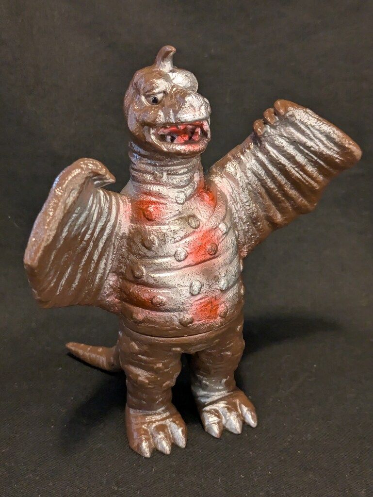 ポピー キングザウルス ペギラ
