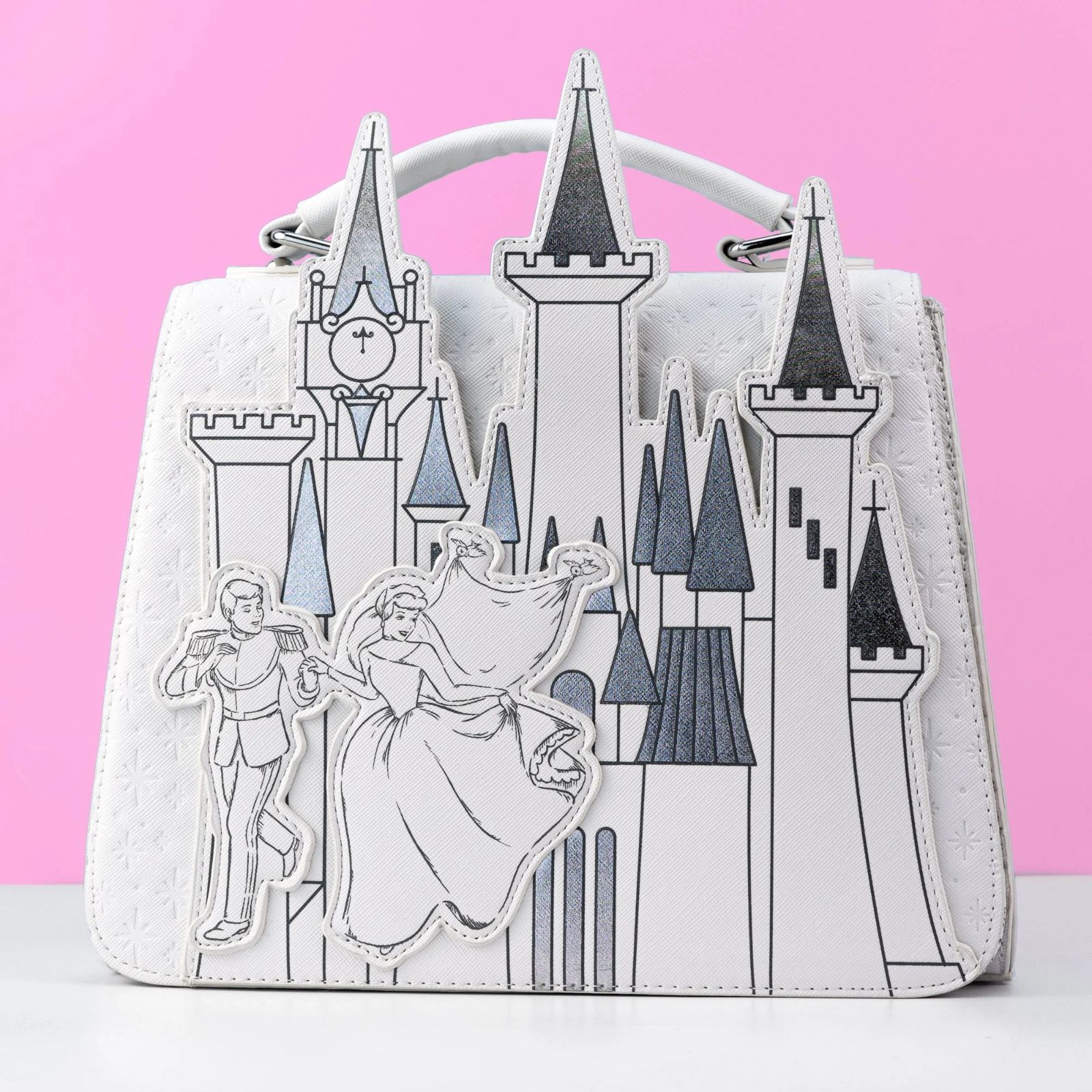 Loungefly シンデレラ　バッグチャーム　ラウンジフライ Amazon.co.jp: Mini Backpack Disney ラウンジフライ ミニバック