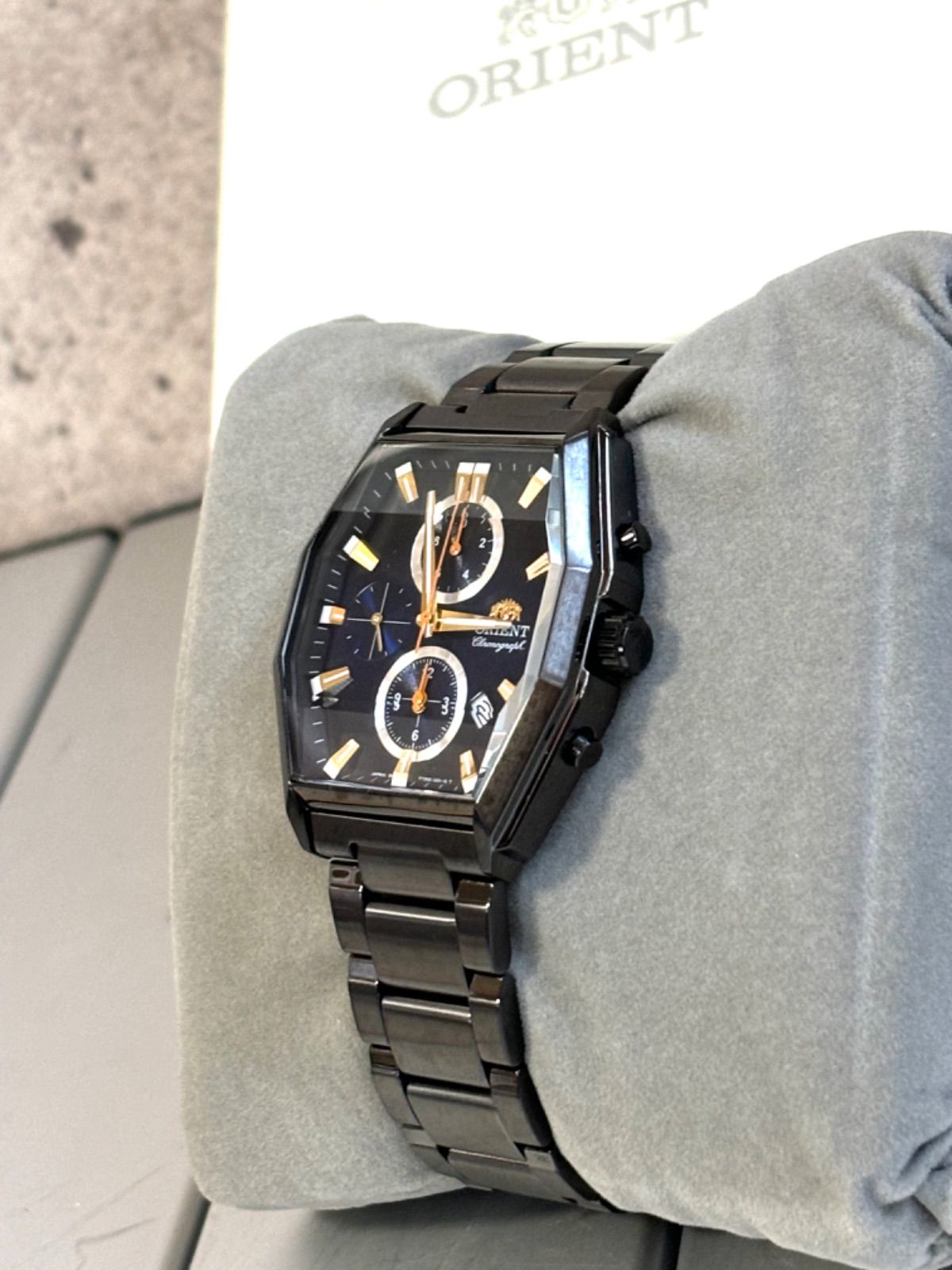 美品 箱入り ORIENT オリエント TTAG-CO-B カットガラスメンズアナログ 