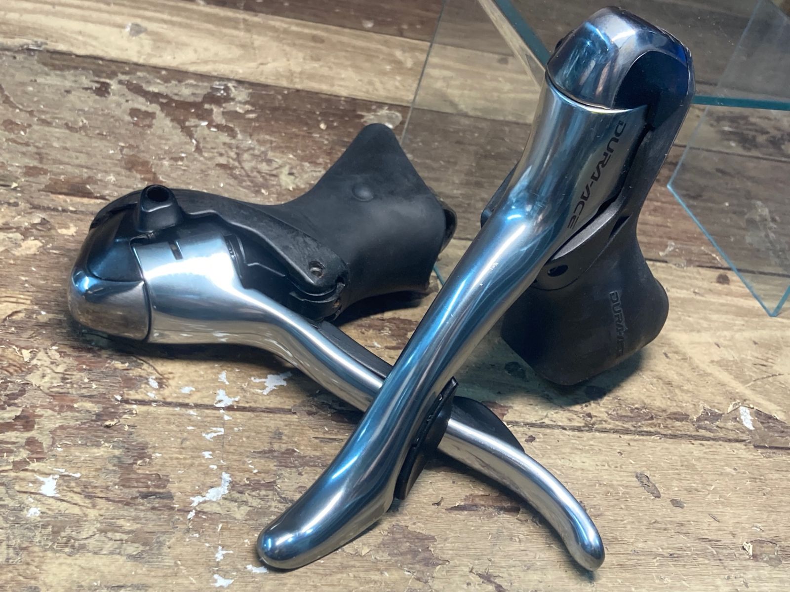 12速DuraAce 左STIレバー（傷あり、使用上の問題無し） 12速DuraAce 左STIレバー（傷あり、使用上の問題無し） シマノSTI デュアル